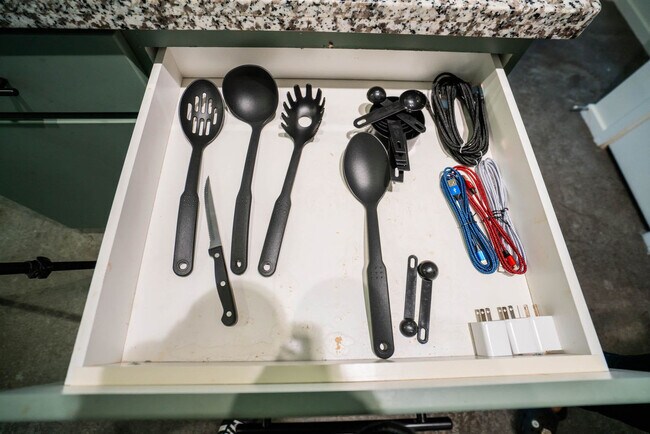 Building Photo - 888 N 4th St