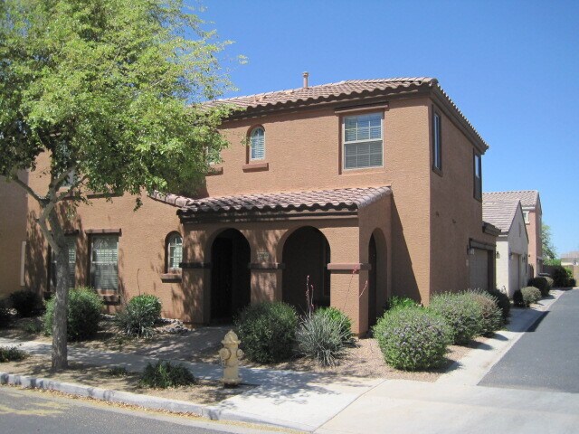 Primary Photo - 2868 E Megan St