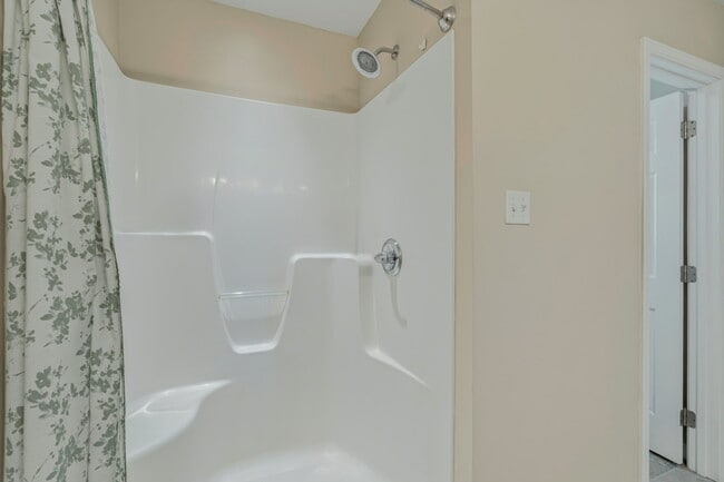 Building Photo - 927 Mossy Grove Ln