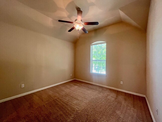 Building Photo - 8630 Sierra Sky