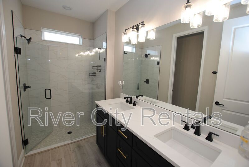 Building Photo - 6997 Red Timber Rd