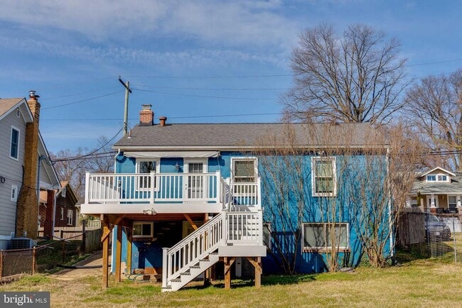 Building Photo - 4305 Oglethorpe St