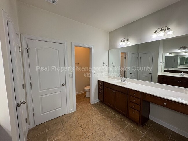 Building Photo - 441 Liberty Hill Pass