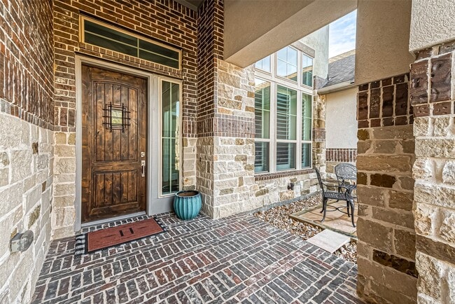 Building Photo - 30 Argosy Bend Pl
