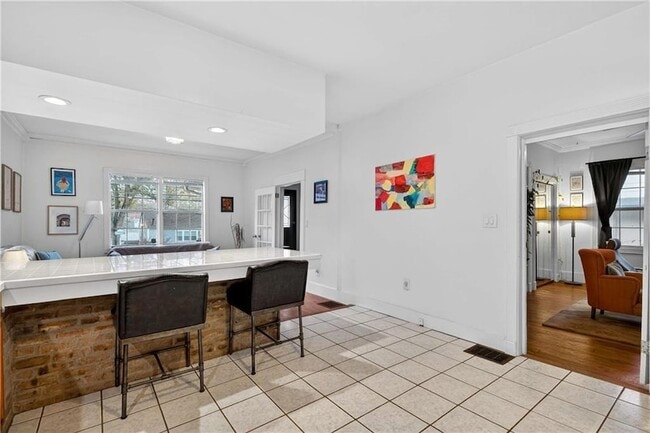 Building Photo - 1411 Glenwood Ave SE