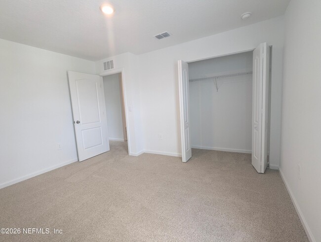 Building Photo - 213 Tidal Bch Ave