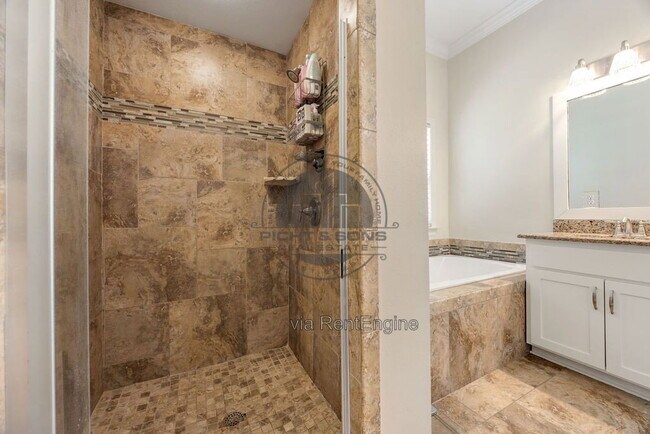 Building Photo - 3444 Rosemont Ridge Rd