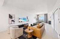 Building Photo - 701 Pilot Ln