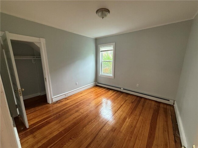 Building Photo - 9 Samoset Ave