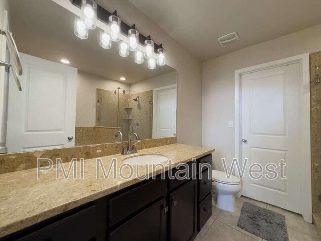 Building Photo - 7537 Russi Pl