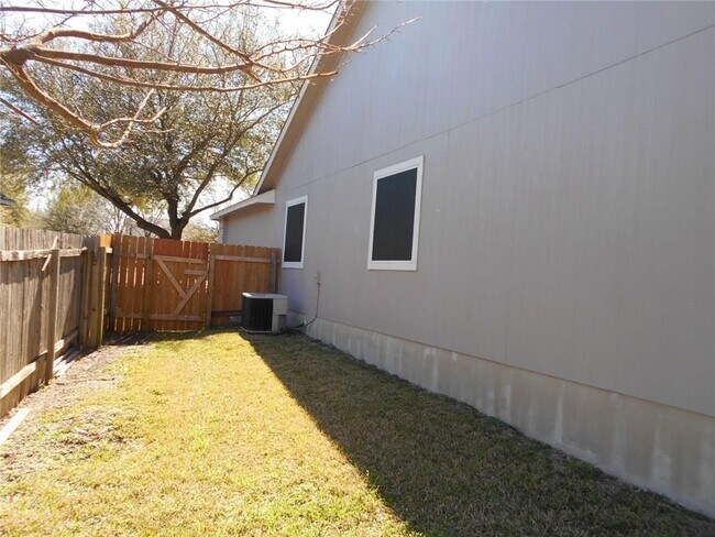 Building Photo - 21426 Grand National Ave
