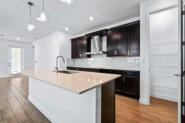 Building Photo - 4281 Marina Way