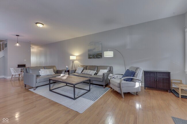 Building Photo - 2322 Alabama St