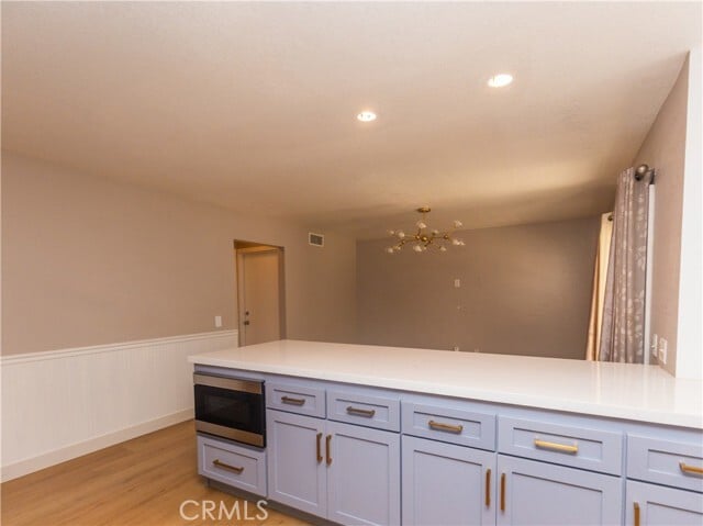 Building Photo - 33 Chaparral Dr