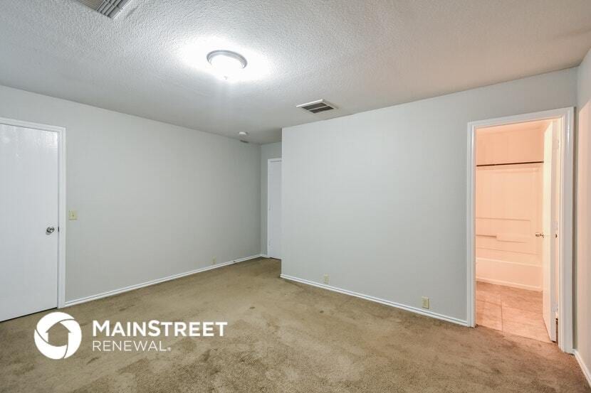 Building Photo - 4822 Orchid Star