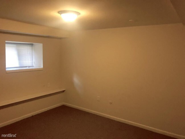 Building Photo - 4412 Walnut St