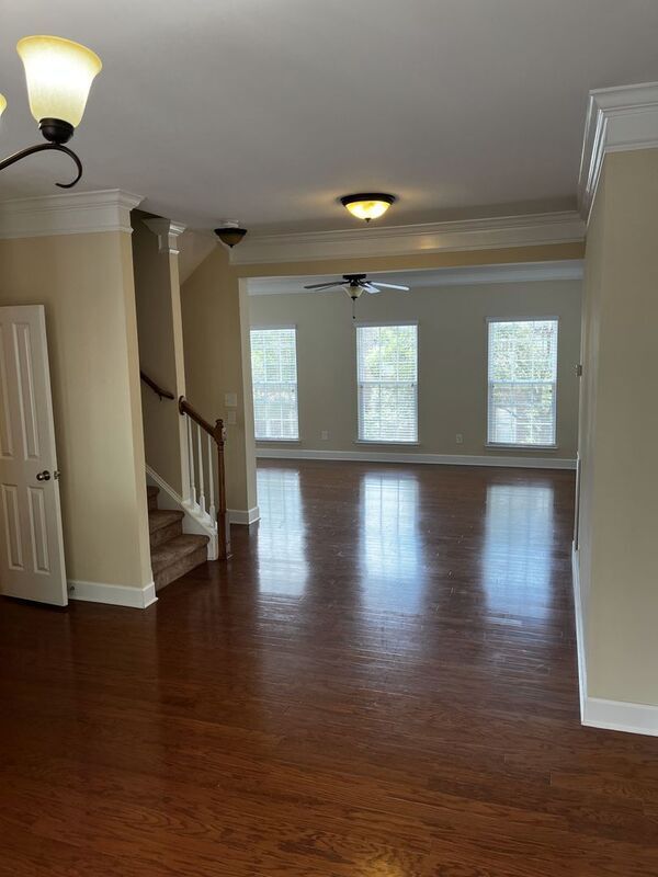 Building Photo - 7517 Lords Chapel Dr