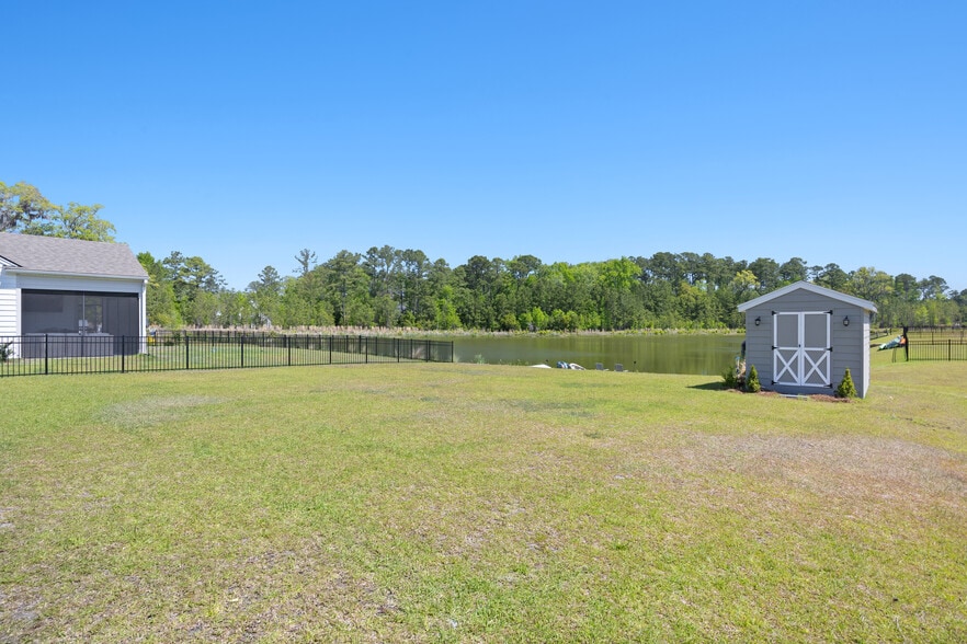 Building Photo - 268 Heron Creek Dr