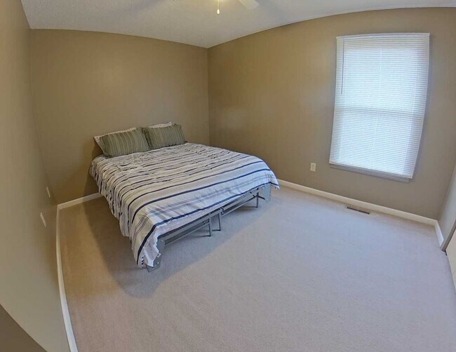 Building Photo - 3D Tour Available - West Side + Fenced-in Yard + Washer & Dryer Included Attached 1-Car Garage! A...