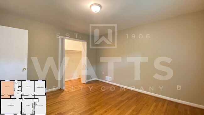 Building Photo - Silver Lake Duplex