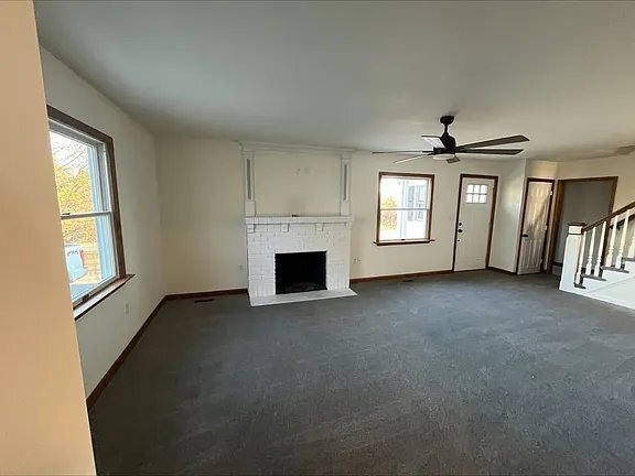 Building Photo - 1247 Oldfield Point Rd
