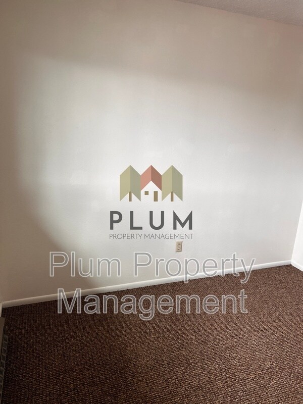 Building Photo - 1824 Phillips St