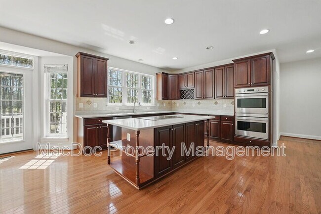 Building Photo - 11402 Chivalry Chase Ln
