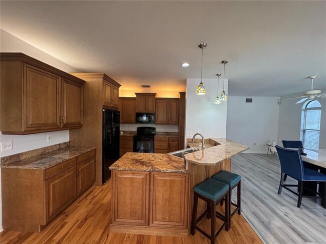 Building Photo - 6077 Marella Dr