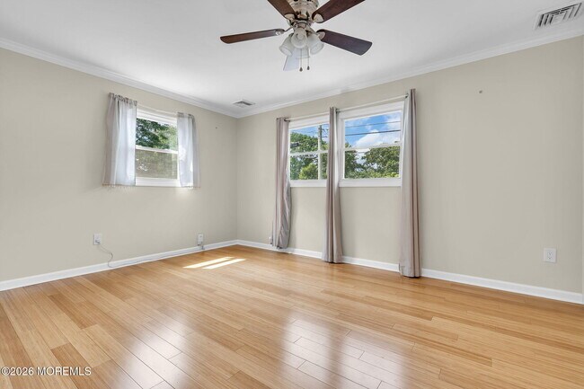 Building Photo - 785 Garfield Ave