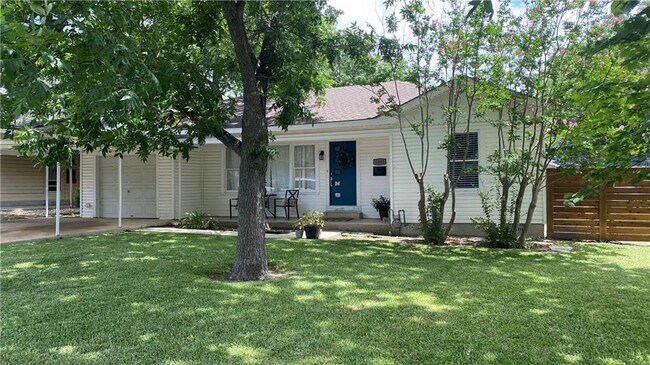 Primary Photo - 1509 Vine St