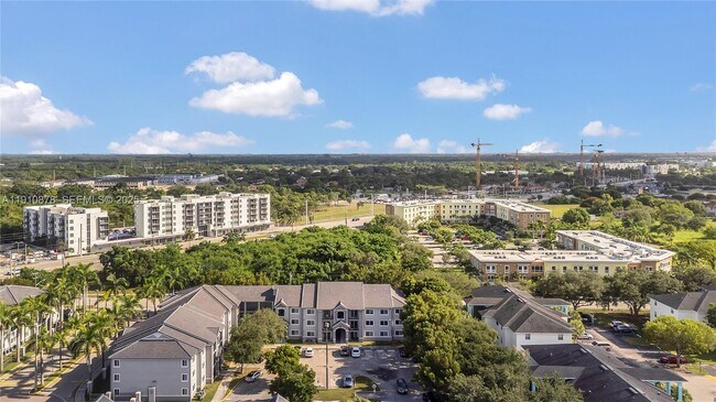 Building Photo - 15400 SW 284th St