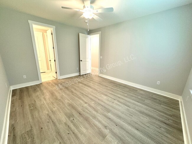 Building Photo - 3BD/3.5BA FOR RENT IN THE RESERVE