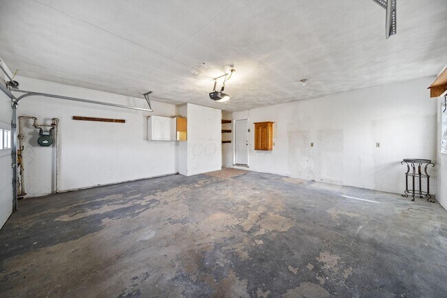 Building Photo - 1585 Peace Pl