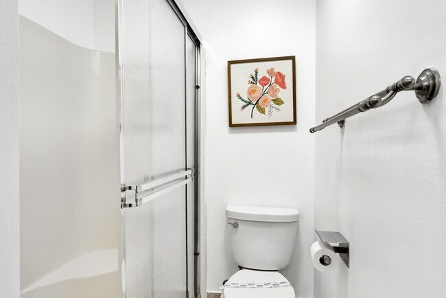 Building Photo - 6372 Boca Cir