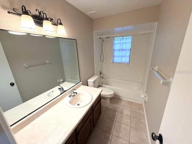 Building Photo - 1311 Alfonzo Cir