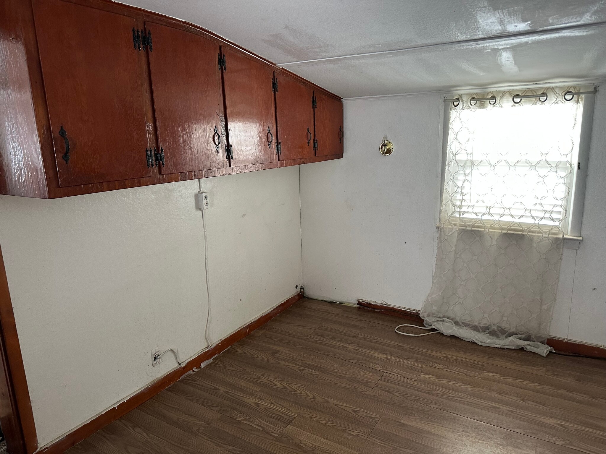 Kitchen - 49 N Bridge St