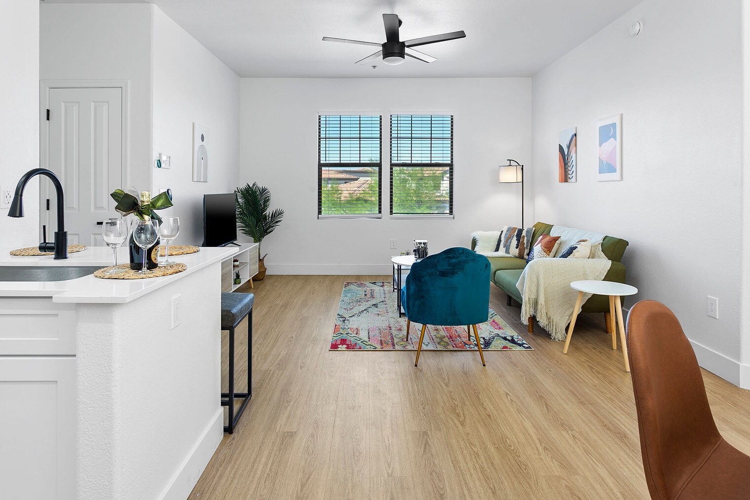 Building Photo - 9450 W Cabela Dr