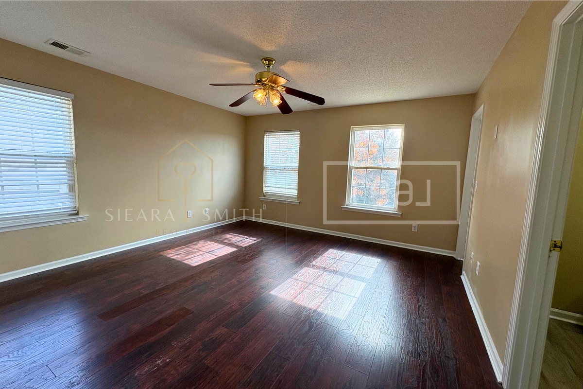 Building Photo - 6013 Silkwater Ct