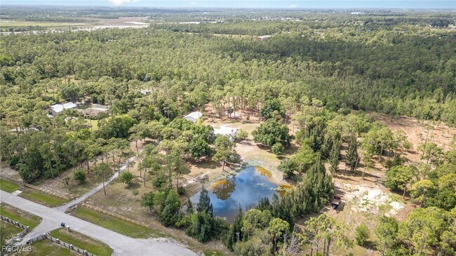 Building Photo - 11590 Fox Hill Rd