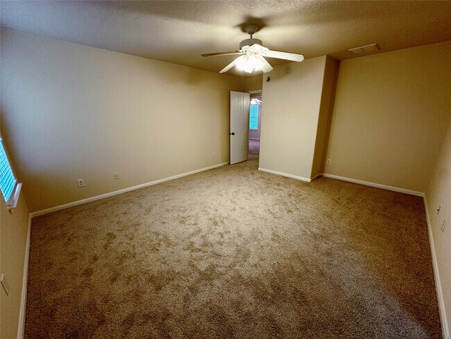 Building Photo - 11723 Standing Pine Ln