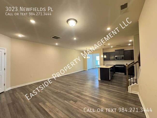 Building Photo - 3023 Newfields Pl
