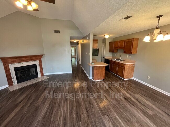 Building Photo - 1744 Camille Way