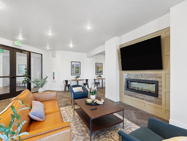 The Grove at Orchard Park Sitting Area in Clubhouse - The Grove at Orchard Park