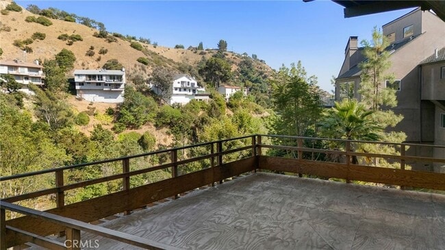 Building Photo - 2522 Zorada Dr