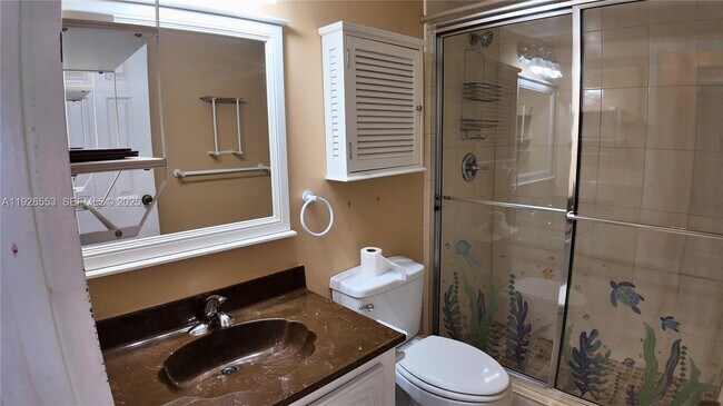 Building Photo - 2017 S Ocean Dr