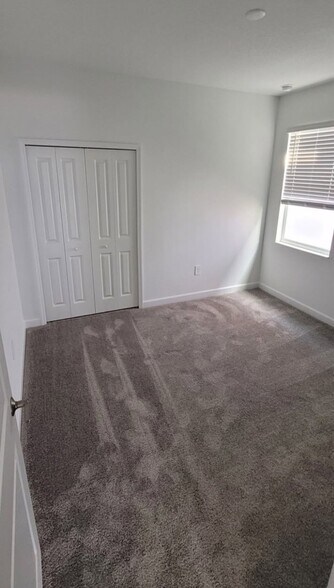 Building Photo - 4013 Redbridge Lp