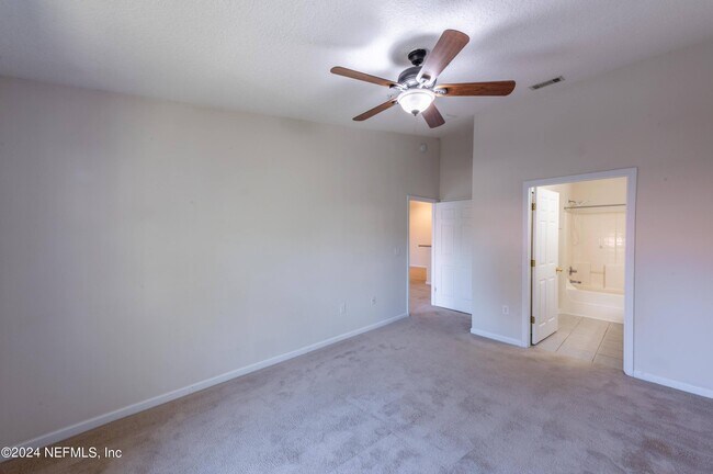 Building Photo - 9505 Armelle Way