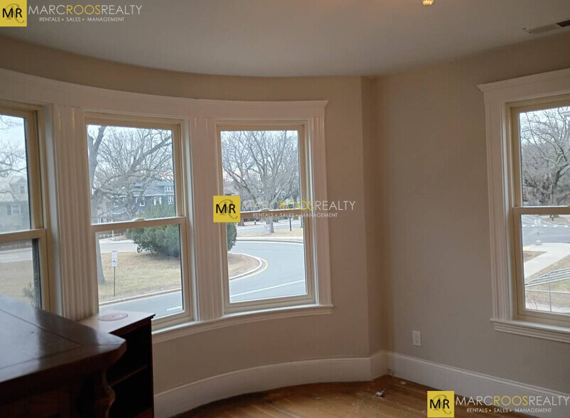 Building Photo - 1 Arborway