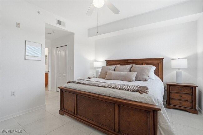 Building Photo - 10265 Heritage Bay Blvd