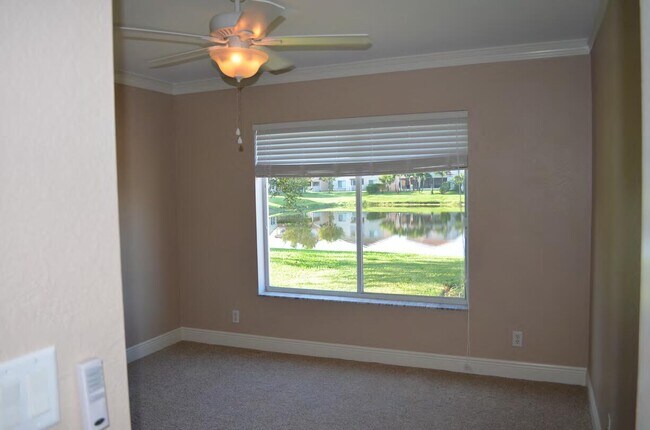 Building Photo - 1019 Big Torch St